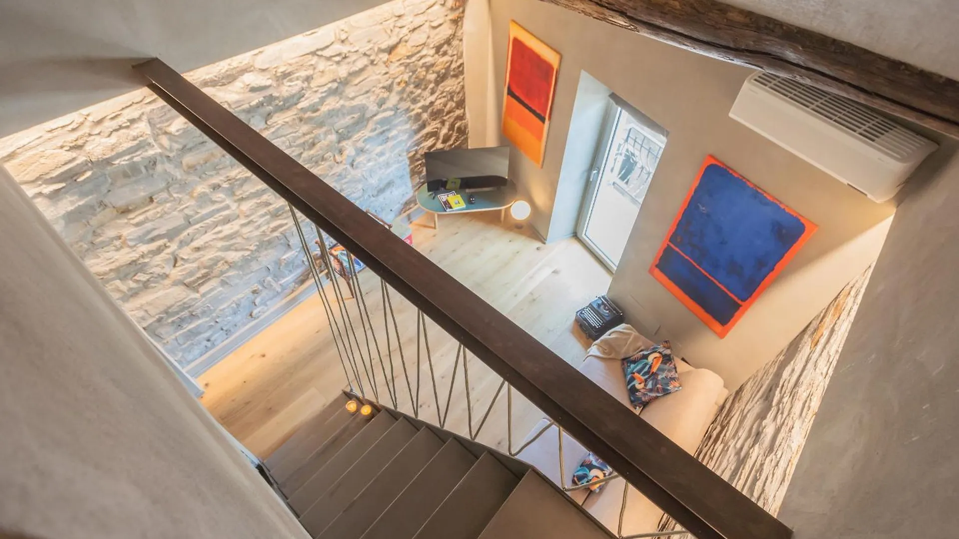 Апартаменты Urio'S Castle Suites By Rent All Como Carate Urio Италия