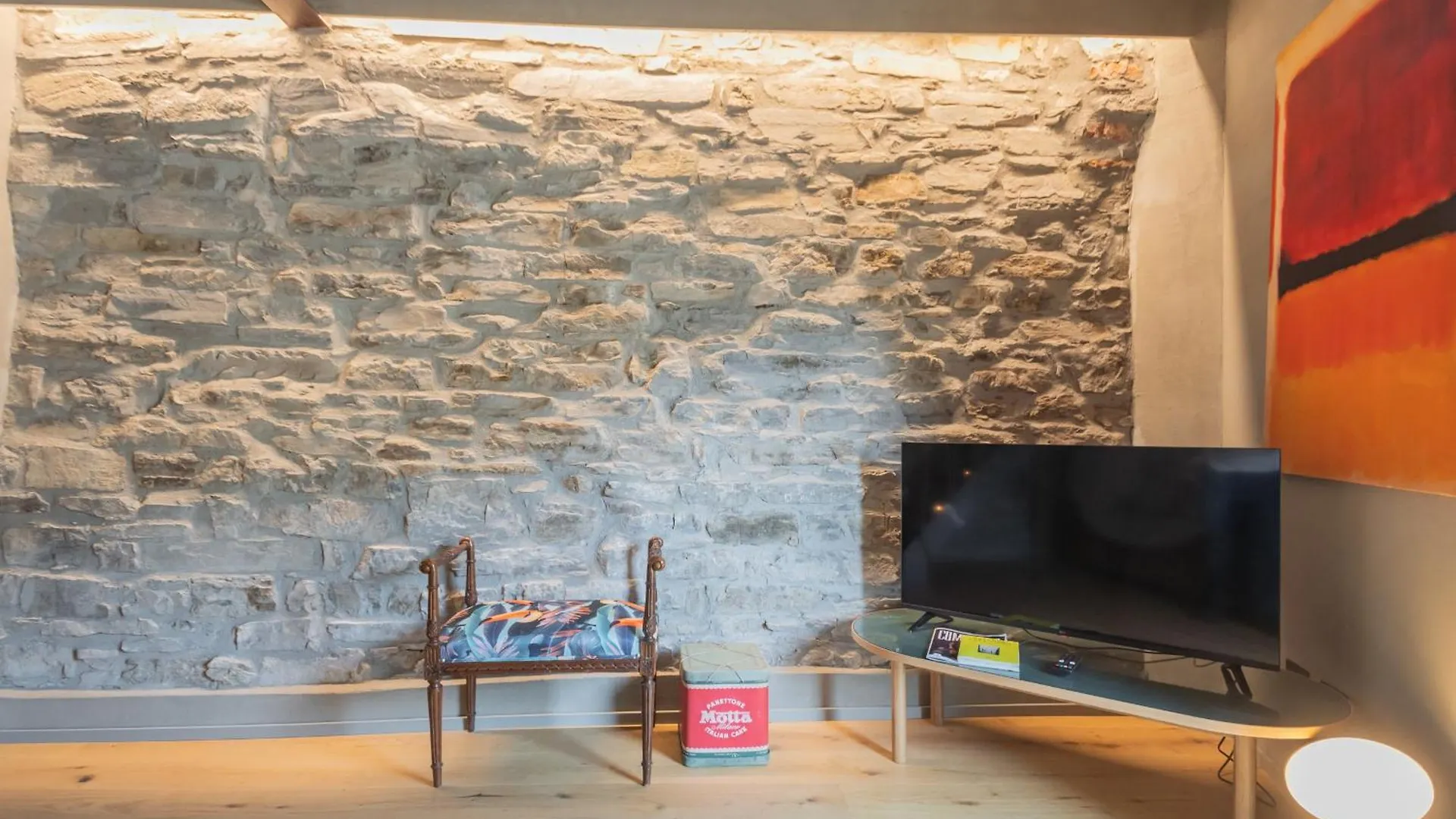 Urio'S Castle Suites By Rent All Como Carate Urio