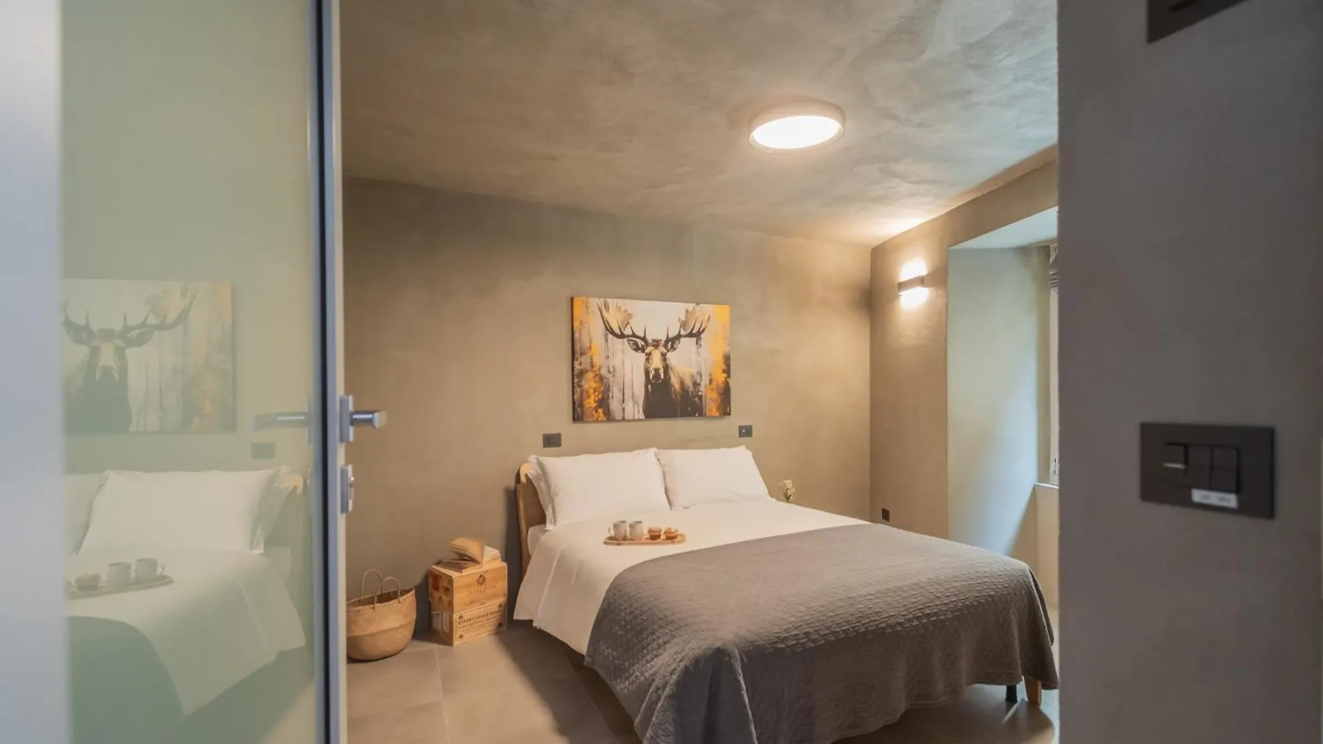 Urio'S Castle Suites By Rent All Como Carate Urio Италия