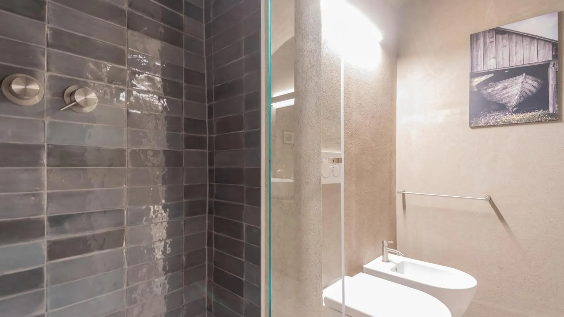 Urio'S Castle Suites By Rent All Como Carate Urio Апартаменты